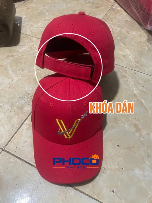 Khóa chỉnh size dạng dán phía sau nón kết